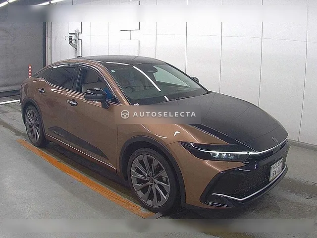 Toyota Crown Crossover 2022, auction grade 4.5