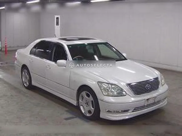 Toyota Celsior 2004, auction grade 3.5