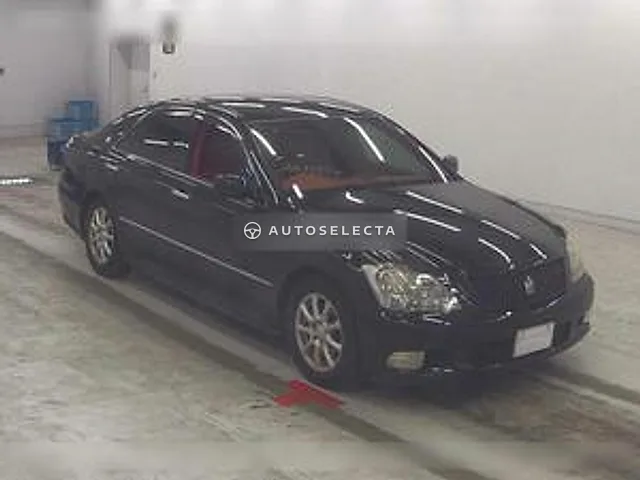 Toyota Crown 2005, auction grade R