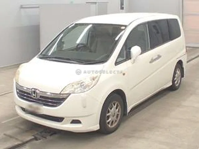 Honda Stepwgn 2006, auction grade 3.5