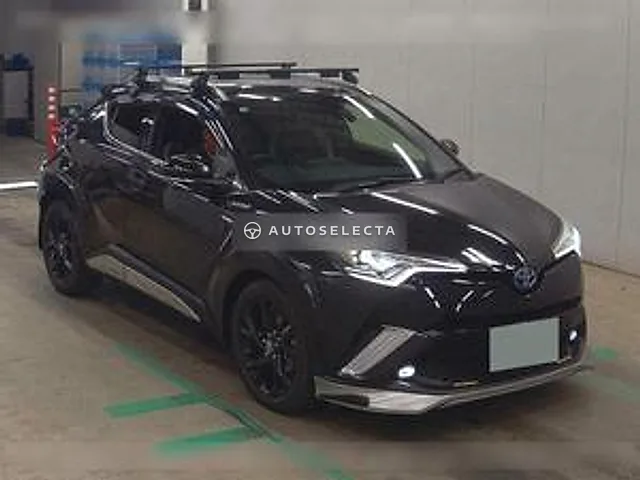 Toyota C-HR 2019, auction grade 4