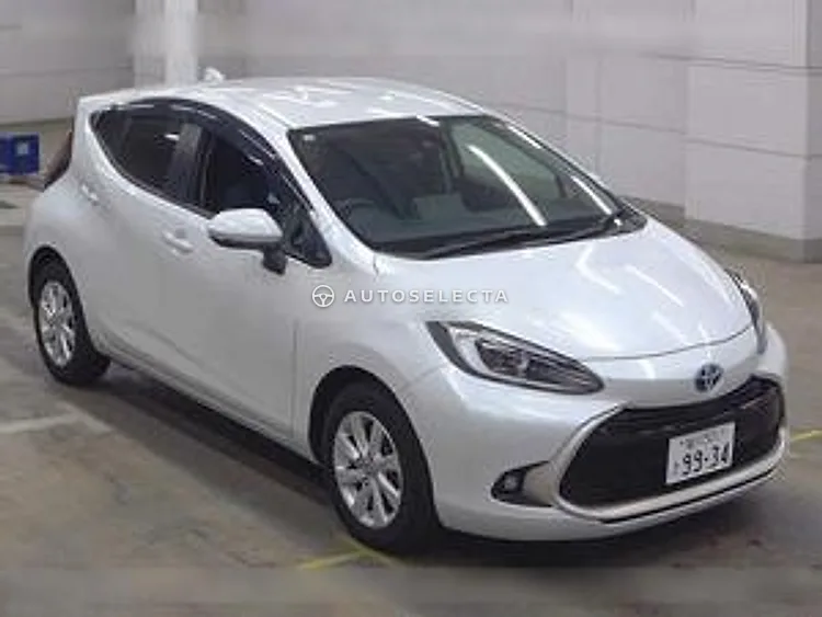 Toyota Aqua 2023, photo 1 of 6
