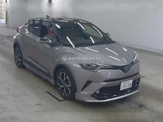 Toyota C-HR 2018, auction grade 4