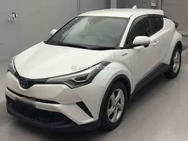 Toyota C-HR 2019, auction grade R