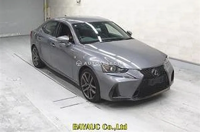 Lexus IS 2019, auction grade R