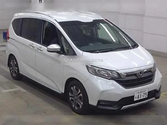 Honda Freed+ 2022, auction grade 4