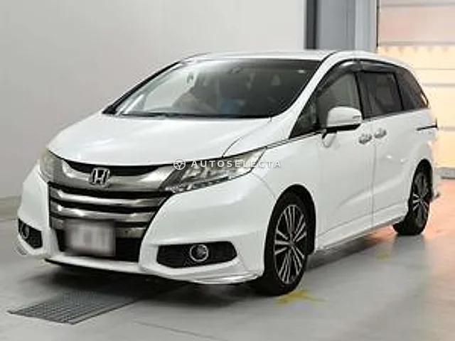 Honda Odyssey 2013, auction grade 3