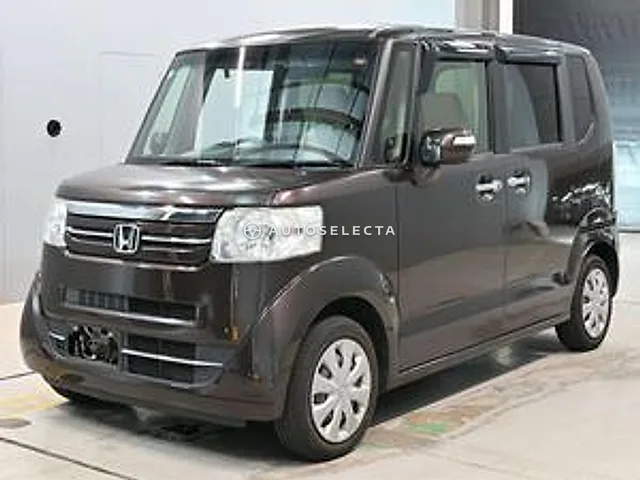 Honda N-BOX 2016, auction grade 3.5