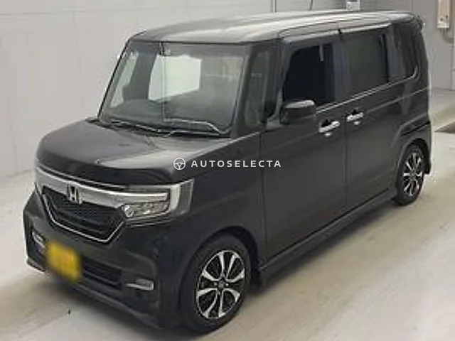 Honda N-BOX Custom 2018, auction grade 4