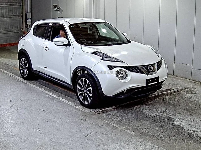 Nissan Juke 2015, auction grade 4