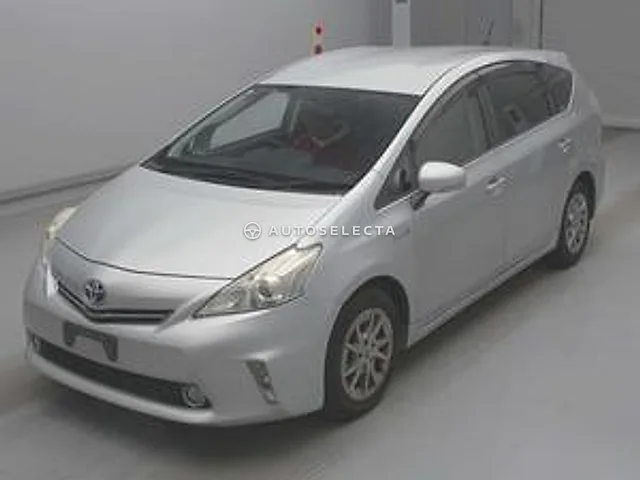Toyota Prius Alpha 2013, auction grade 3.5