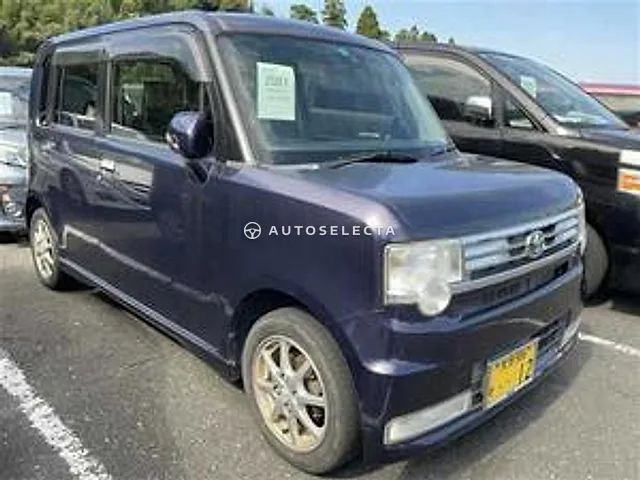 Toyota Pixis Space 2013