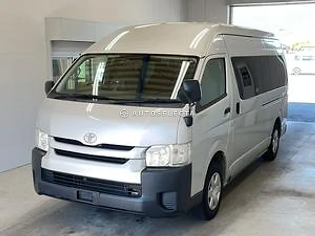 Toyota Hiace Commuter 2014, auction grade 3.5