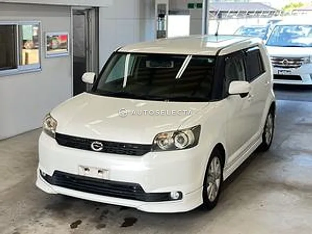 Toyota Corolla Rumion 2011, auction grade 3.5