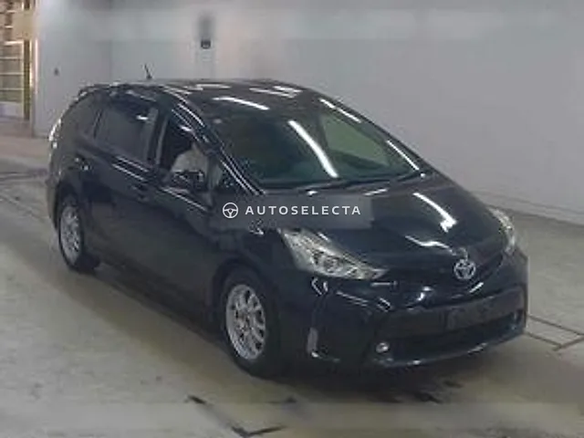 Toyota Prius Alpha 2015, auction grade 3.5