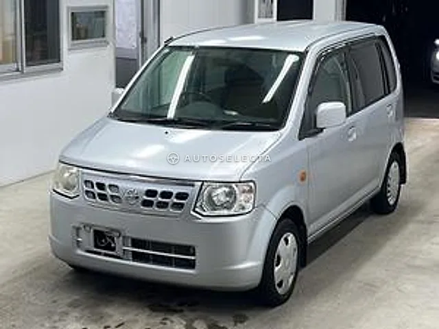 Nissan Otti 2008, auction grade 3.5