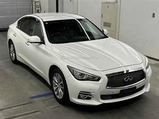 Nissan Skyline 2015, auction grade 3.5