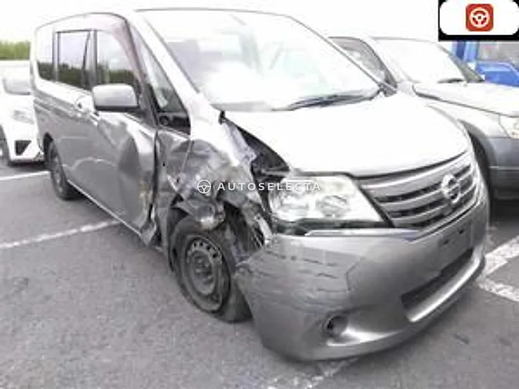 Nissan Serena 2011, photo 1 of 1