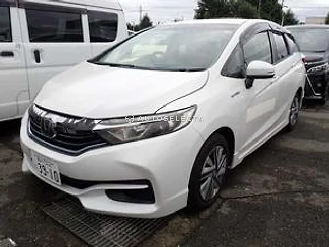 Honda Shuttle 2019, auction grade 3.5