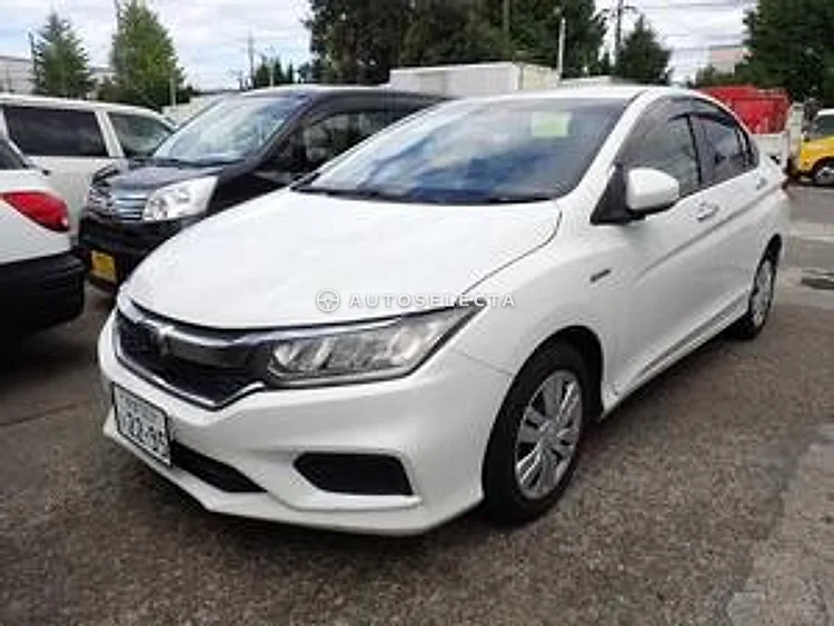Honda Grace 2018, photo 1 of 1