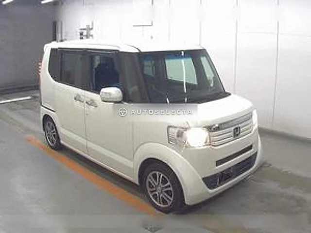 Honda N-BOX 2013, auction grade 4