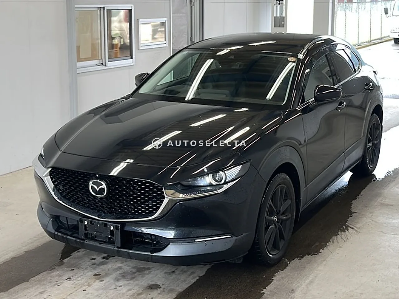 Mazda CX-30 2021, photo 1 of 5