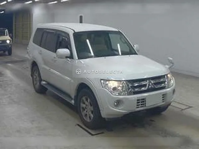 Mitsubishi Pajero 2013, auction grade 4