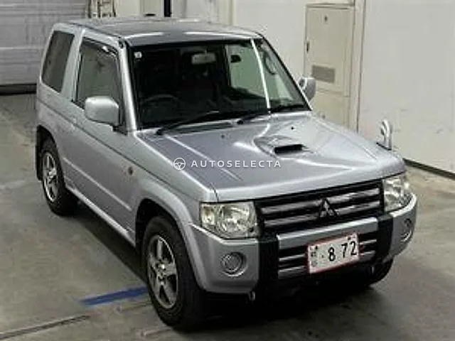 Mitsubishi Pajero Mini 2011, auction grade 3.5