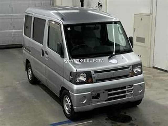 Mitsubishi Minicab 2010, auction grade R