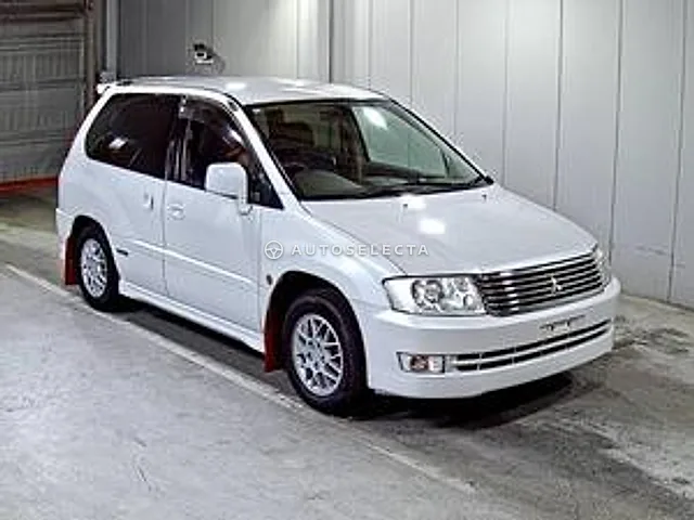 Mitsubishi RVR 1999, auction grade 4