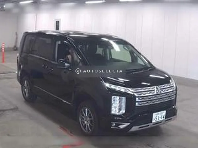 Mitsubishi Delica D:5 2021, auction grade 4.5