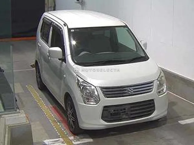 Suzuki Wagon R 2013, auction grade 3.5