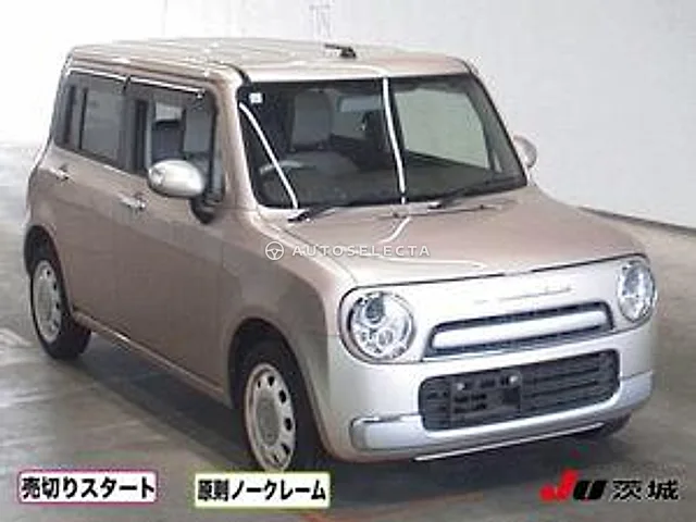 Suzuki Alto Lapin Chocolat 2013, auction grade 3.5