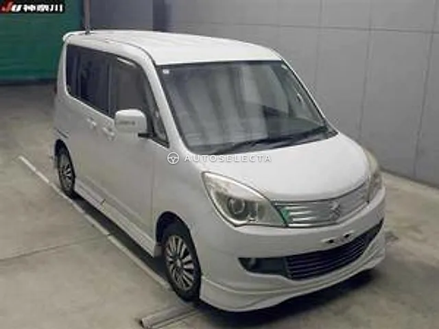 Suzuki Solio 2011, auction grade R