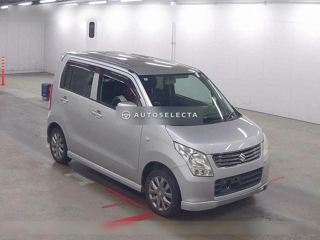 Suzuki Wagon R 2011, photo 1 of 1
