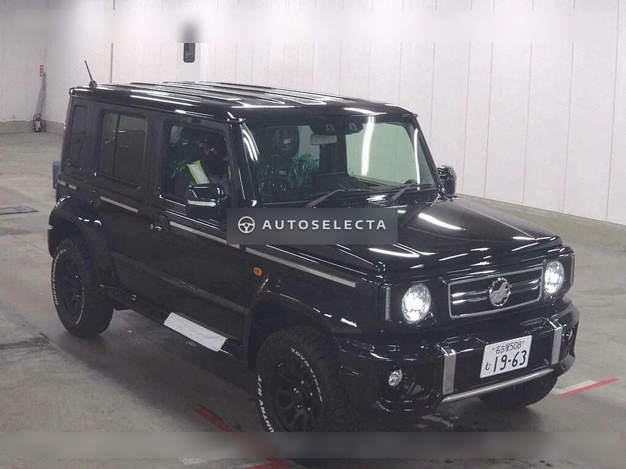 Suzuki Jimny Nomade 2026, photo 1 of 6