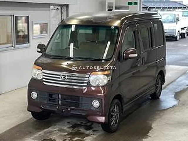Daihatsu Atrai Wagon 2010, auction grade 3.5
