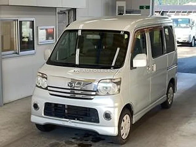 Daihatsu Atrai Wagon 2006, auction grade 3.5