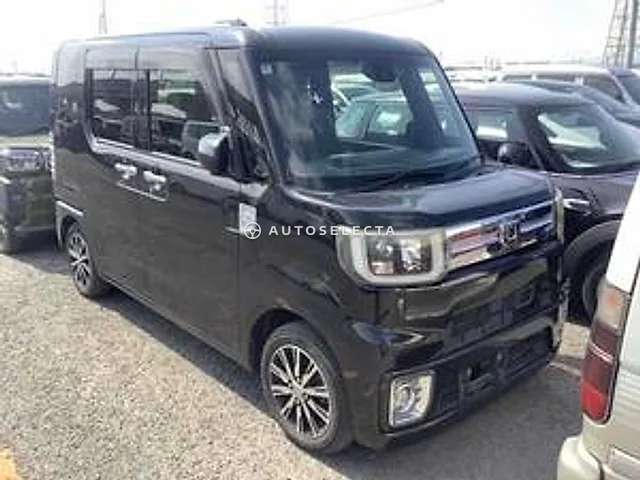 Daihatsu Wake 2016, auction grade R