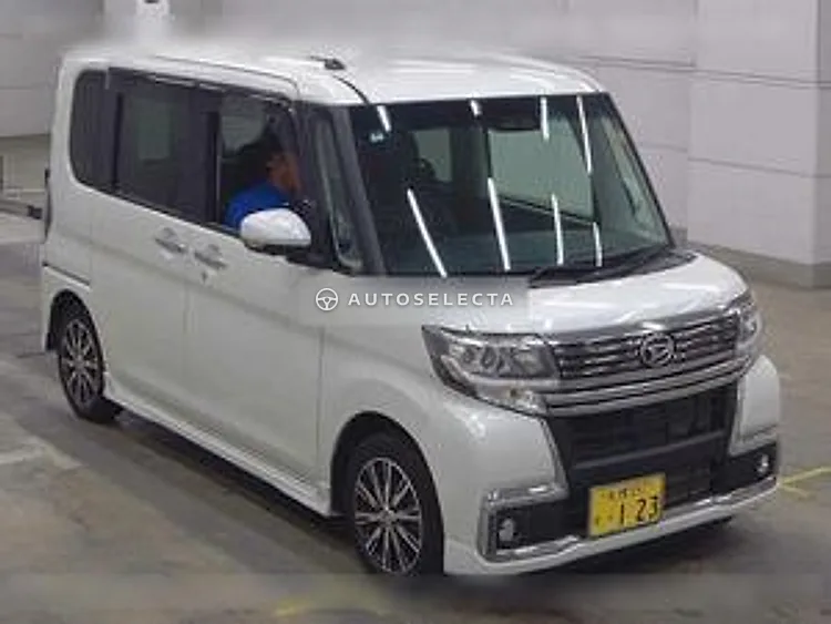 Daihatsu Tanto 2018, photo 1 of 1