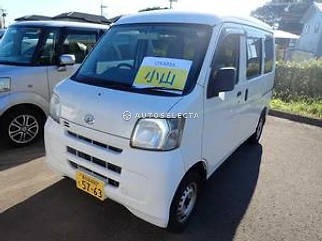 Daihatsu Hijet Cargo 2016, auction grade 3.5