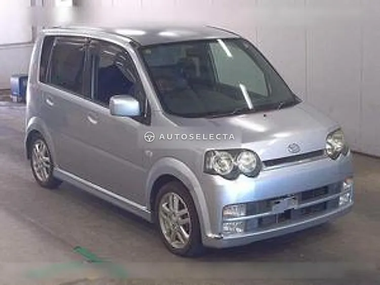 Daihatsu Move 2004, photo 1 of 1