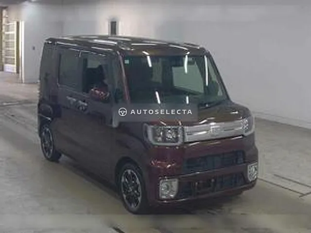 Daihatsu Wake 2018, auction grade 4