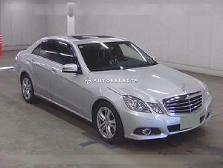 Mercedes-Benz E-Class 2010, photo 1 of 1