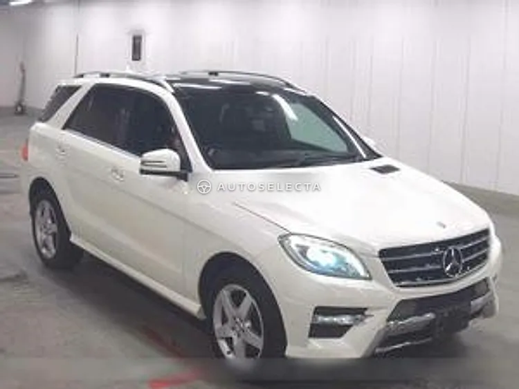 Mercedes-Benz M-Class 2012, photo 1 of 1