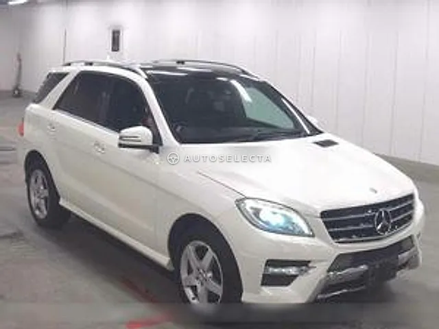 Mercedes-Benz M-Class 2012, auction grade 3.5