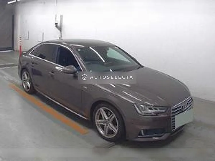 Audi A4 2016, photo 1 of 6