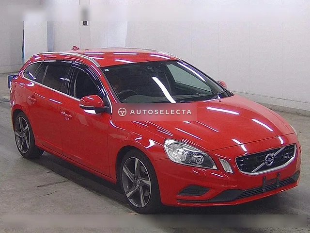 Volvo V60 2012, auction grade 4