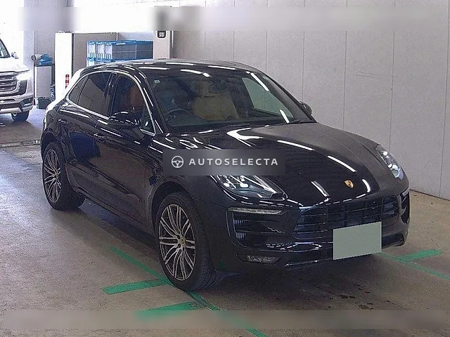 Porsche Macan 2017, auction grade 4.5