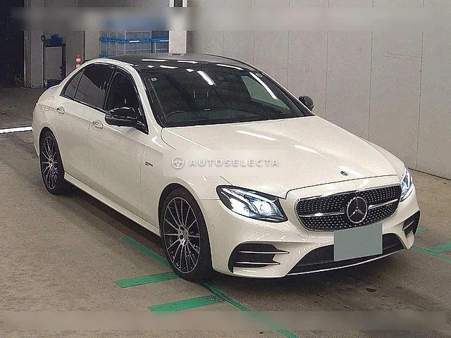 Mercedes-AMG E-Class 2017, auction grade 4.5
